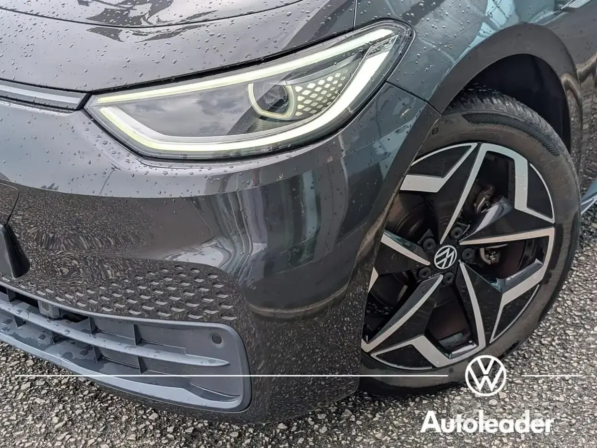 Usata VW ID.3 Pro 69 kW (95 CV) 2021 Grigio Utilitaria