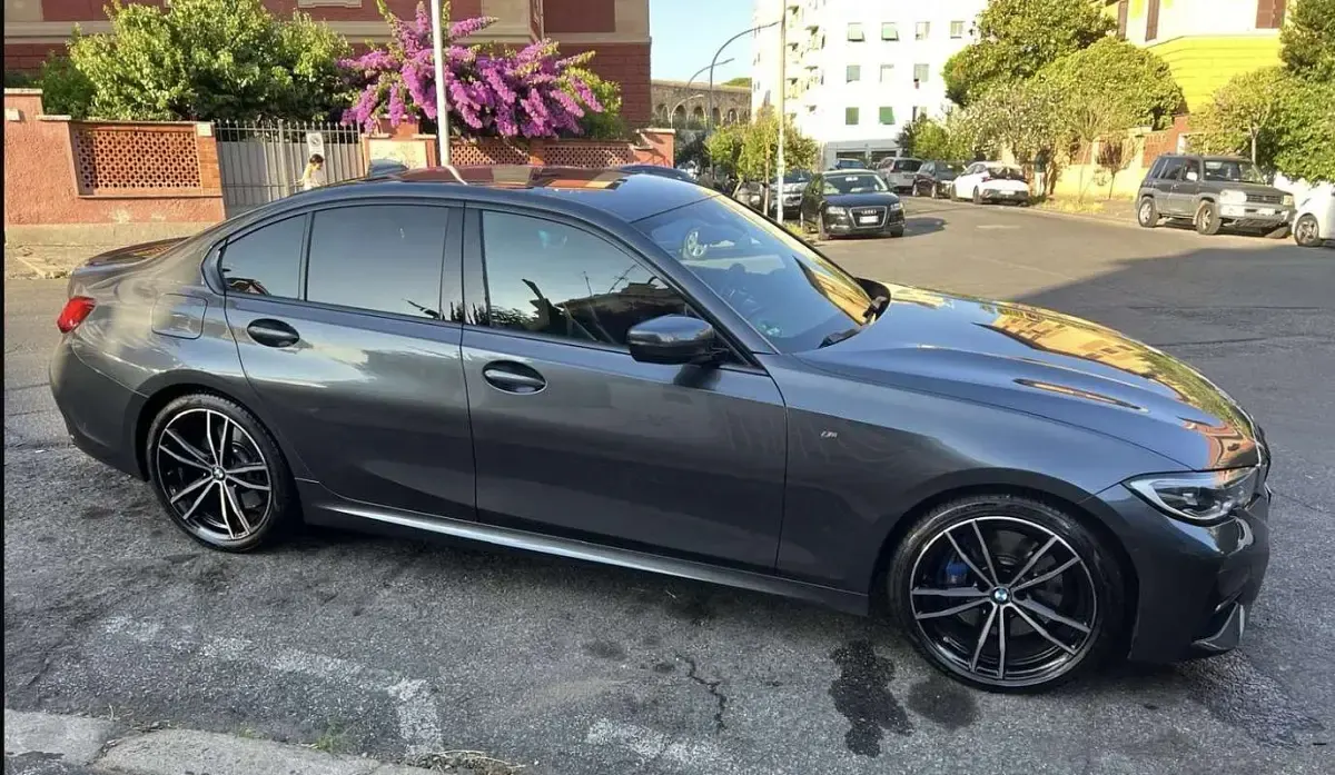 Usata BMW 330 M Sport 258 CV (189 kW) 2019 Grigio Berlina