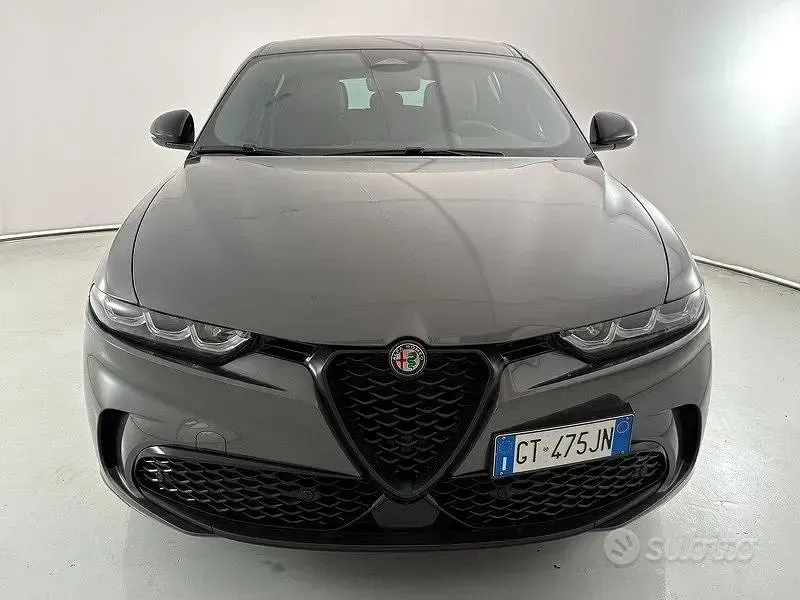 Usata Alfa Romeo Tonale Ti 160 CV (117 kW) 2024 Grigio SUV