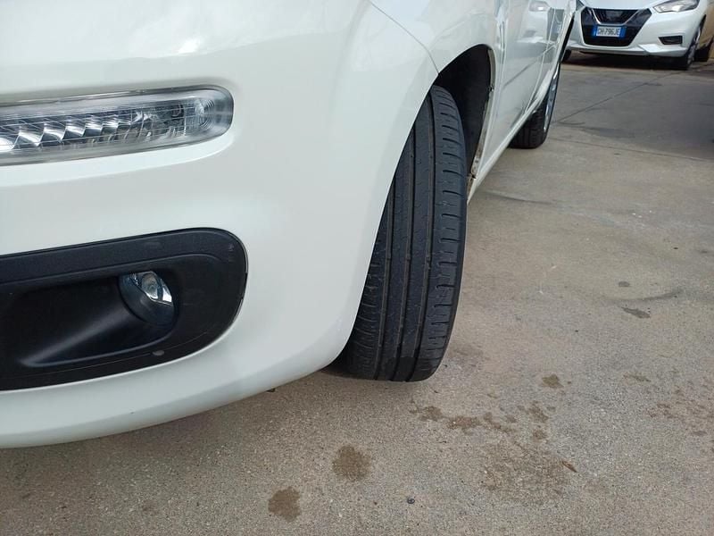Usata Fiat Panda Pop 70 CV (51 kW) 2022 Bianco Furgone