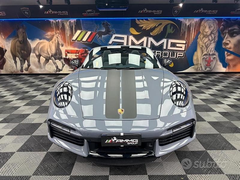 Usata Porsche 911 Turbo S Cabriolet 650 CV (478 kW) 2023 Gray Cabrio