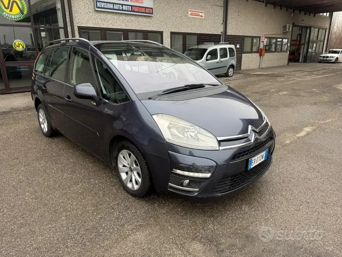 Usata Citroën Grand C4 Picasso Exclusive 112 CV (82 kW) 2013 Grigio Monovolume
