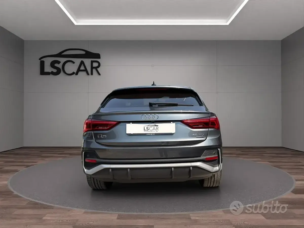 Usata Audi Q3 Sportback S-Line 200 CV (147 kW) 2021 Grigio SUV