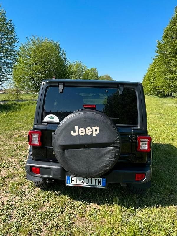 Usata Jeep Wrangler Sahara 272 CV (200 kW) 2019 Nero SUV
