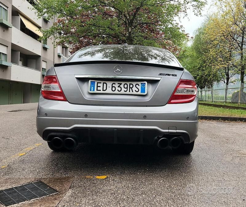 Usata Mercedes C250 2010 Grigio Berlina