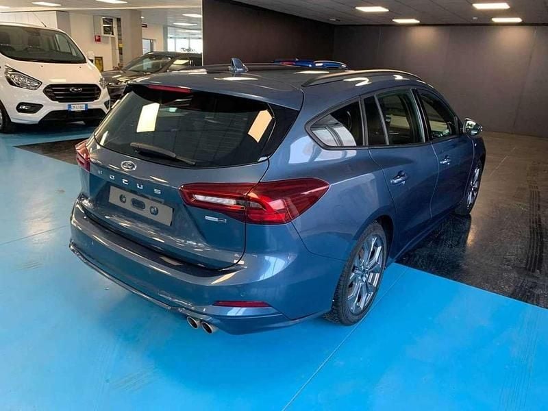 Usata Ford Focus ST-Line 125 CV (91 kW) 2023 Blu Station wagon