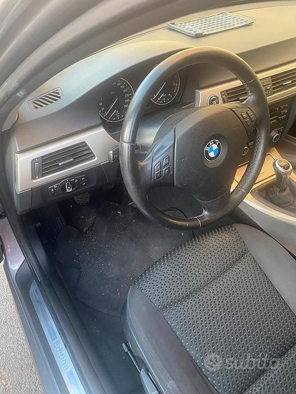 Usata BMW 320 2013 Grigio Station wagon