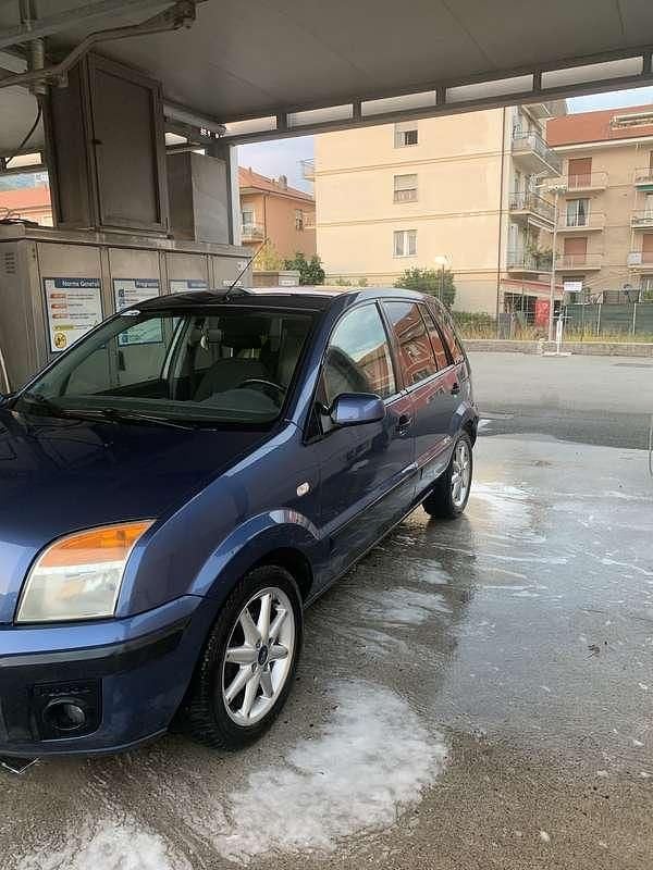 Usata Ford Fusion Collection 68 CV (50 kW) 2006 Monovolume