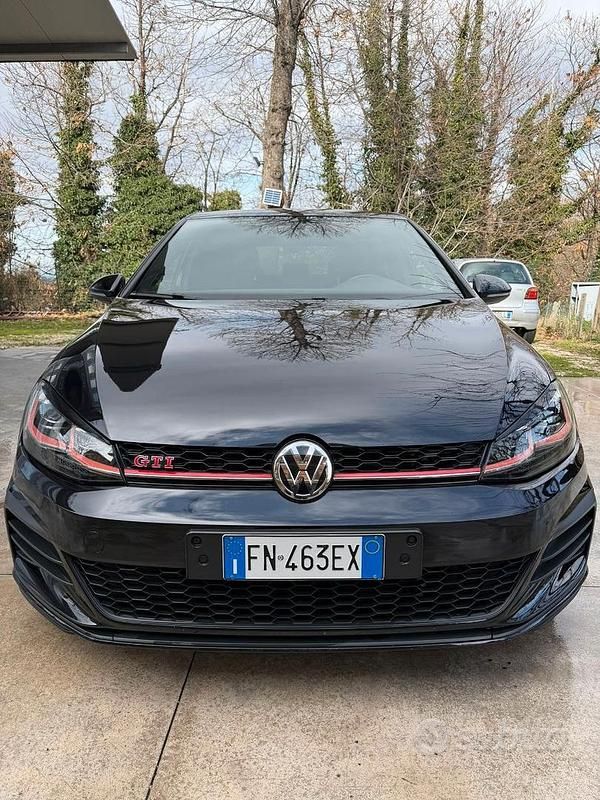 Usata VW Golf VII GTI 245 CV (180 kW) 2018 Berlina