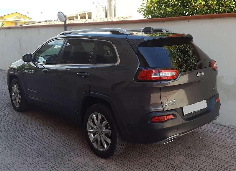 Usata Jeep Cherokee Limited 200 CV (147 kW) 2016 Nero SUV