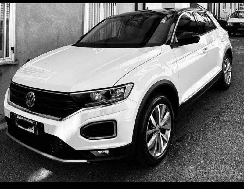 Usata VW T-Roc 150 CV (110 kW) 2017 Bianco SUV