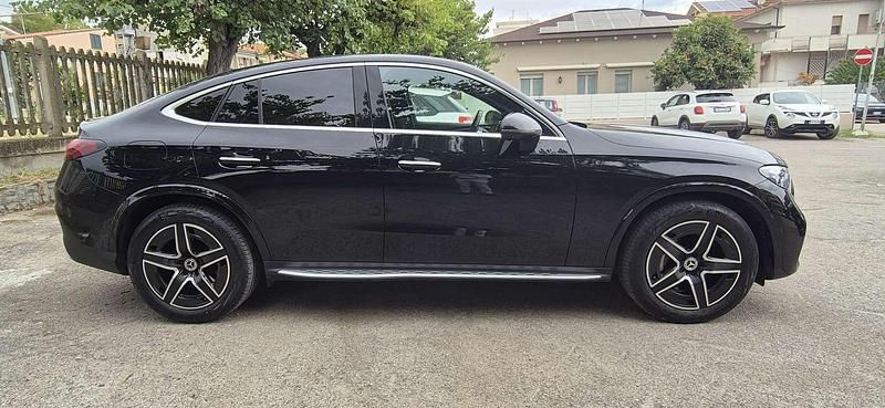 Usata Mercedes GLC220 AMG Line Premium Plus 197 CV (144 kW) 2024 Nero Coupé