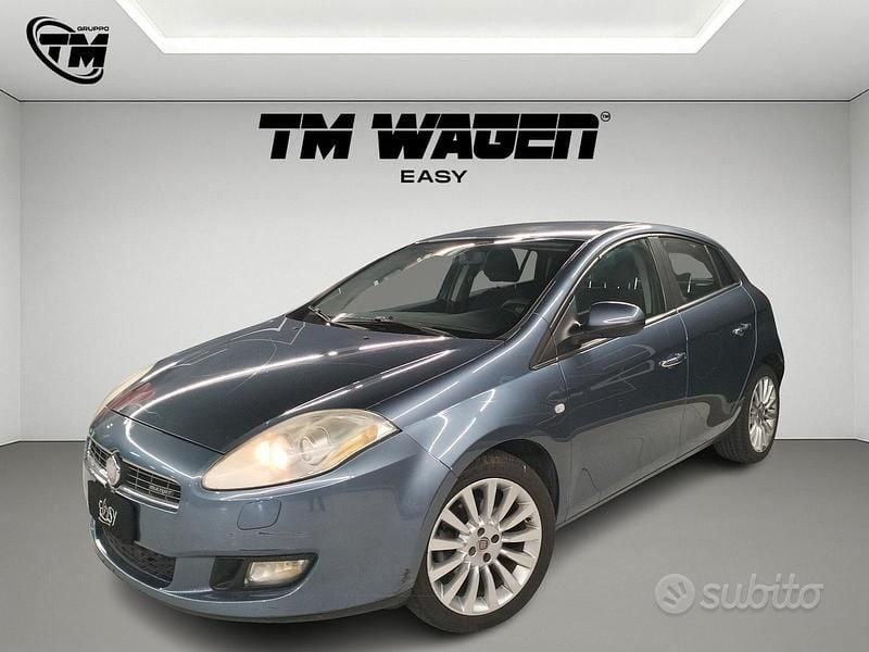 Blu Usata 2007 Fiat Bravo Dynamic Due volumi | 3900 € (Buon prezzo) - Immagine 1/4