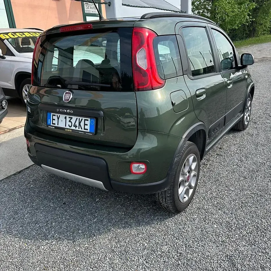 Usata Fiat Panda 4x4 S 75 CV (55 kW) 2015 Verde Utilitaria