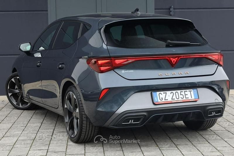 Usata Cupra Leon 150 CV (110 kW) 2025 Grigio Berlina