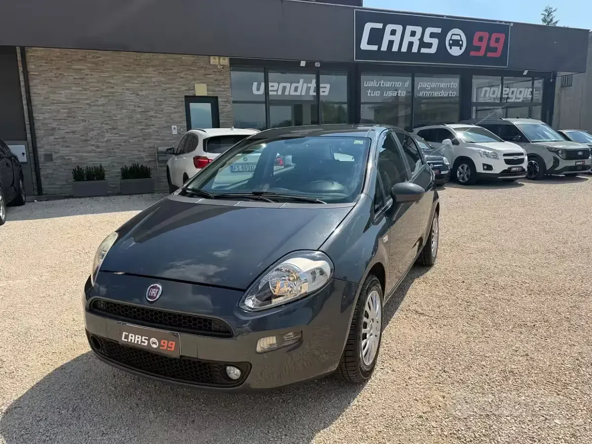 Usata Fiat Punto Street 77 CV (56 kW) 2014 Utilitaria