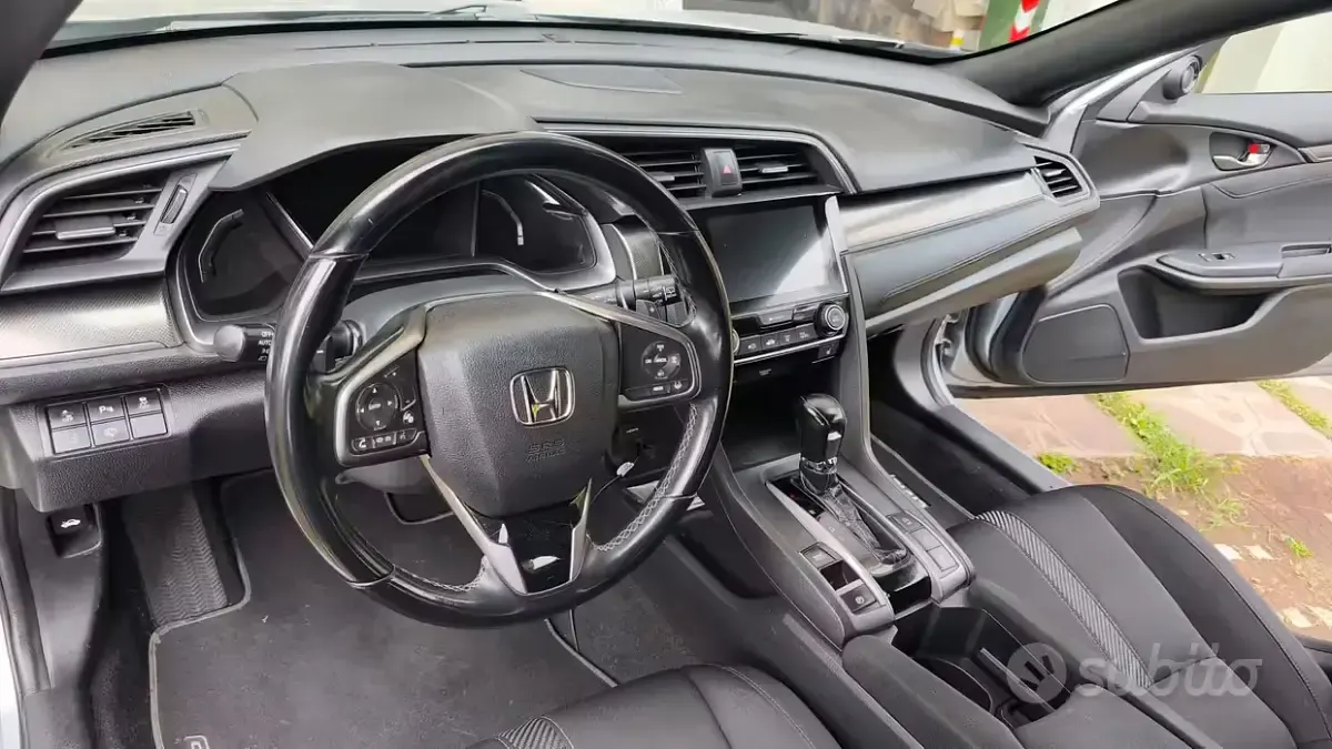 Usata Honda Civic Executive 126 CV (92 kW) 2019 Berlina