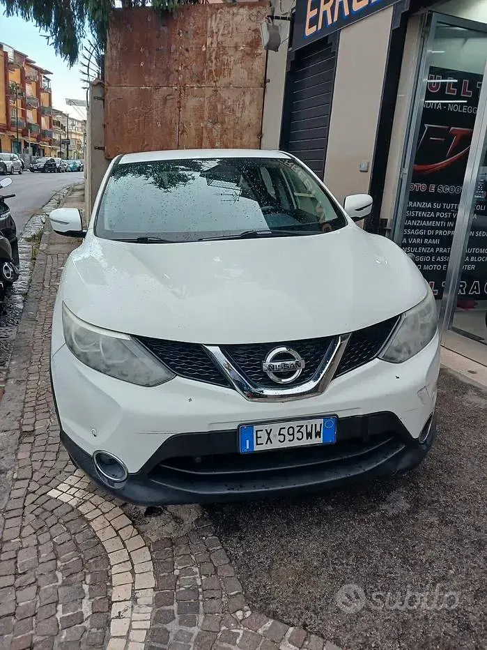 Usata Nissan Qashqai 110 CV (80 kW) 2014 Bianco SUV