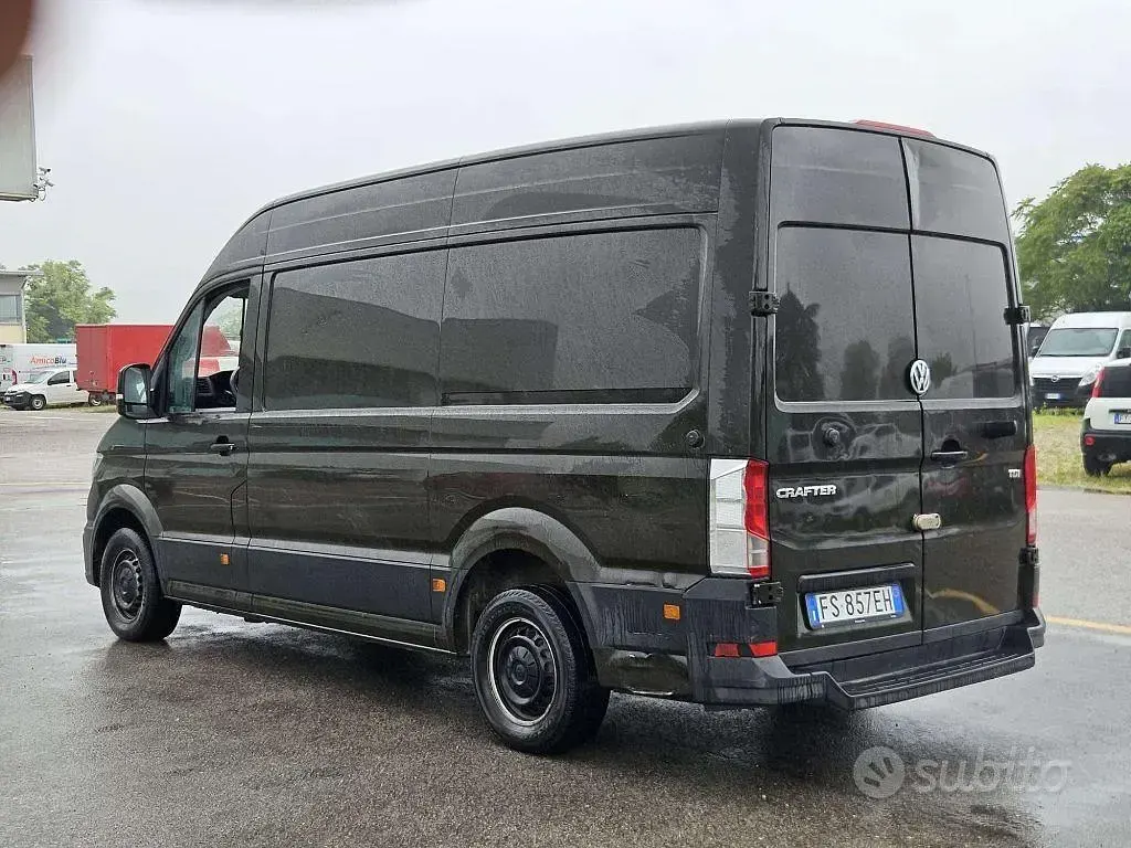 Usata VW Crafter 140 CV (102 kW) 2018 Marrone Furgone