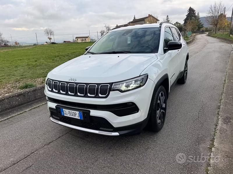 Usata Jeep Compass Limited 130 CV (95 kW) 2022 Bianco SUV