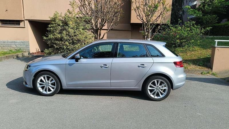 Usata Audi A3 Business 110 CV (80 kW) 2014 Berlina