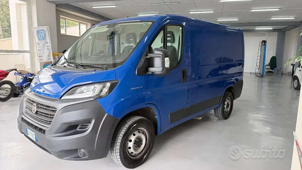 Usata Fiat Ducato 120 CV (88 kW) 2020 Blu Furgone