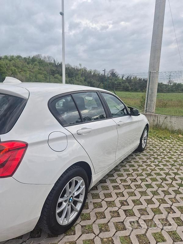 Usata BMW 116 116 CV (85 kW) 2024 Bianco Utilitaria