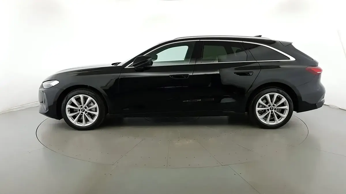 Usata Audi A5 Advanced Plus 204 CV (150 kW) 2025 Nero mito metallizzato Station wagon
