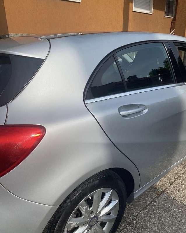 Usata Mercedes A180 Executive 109 CV (80 kW) 2015 Berlina