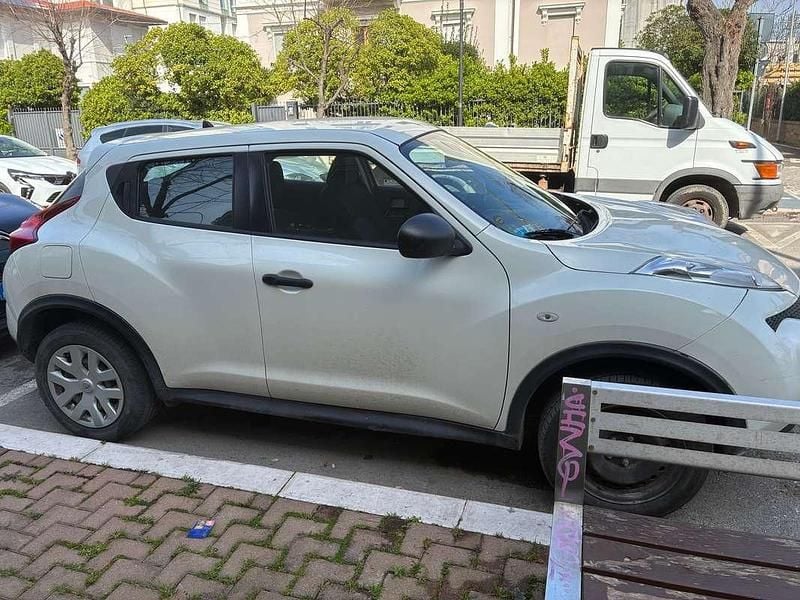 Usata Nissan Juke Visia 110 CV (80 kW) 2015 Bianco SUV