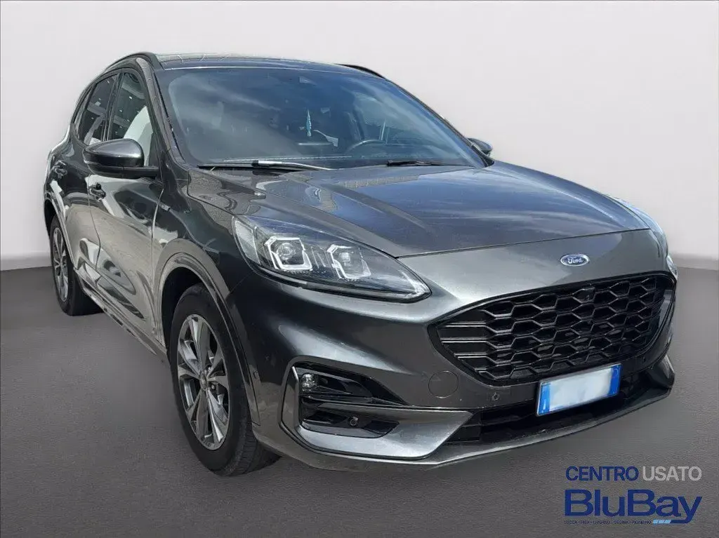 Usata Ford Kuga ST-Line X 190 CV (139 kW) 2021 Magnetic grey SUV