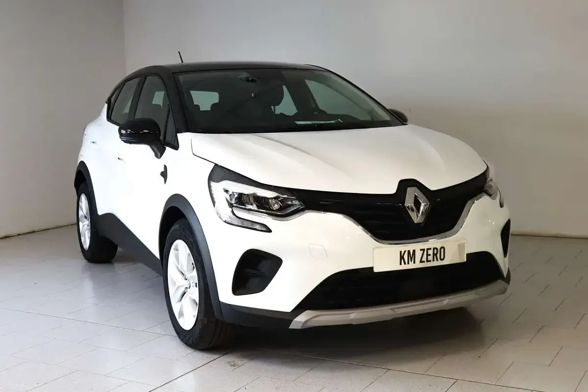Usata Renault Captur Equilibre 124 CV (91 kW) 2023 Bianco SUV
