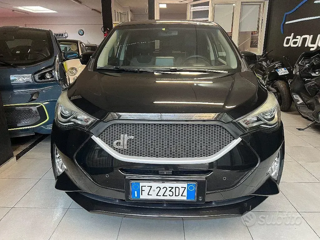 Usata DR DR4 114 CV (83 kW) 2019 Nero SUV