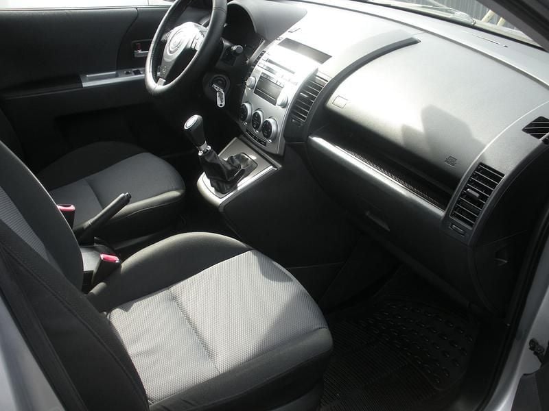 Usata Mazda 5 143 CV (105 kW) 2007 Argento Monovolume