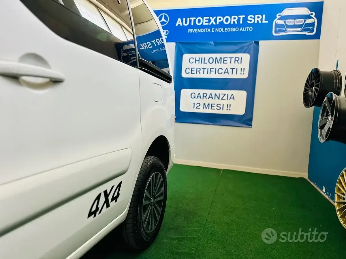Usata Peugeot Partner Tepee Active 99 CV (72 kW) 2018 Bianco Monovolume