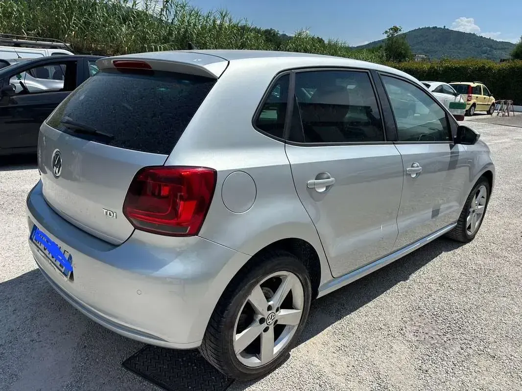 Usata VW Polo Highline 90 CV (66 kW) 2012 Utilitaria