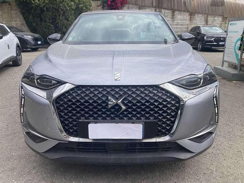 Grigio Usata 2021 DS Automobiles DS3 Crossback So Chic SUV | 14.950 € (Ottimo prezzo) - Immagine 1/4