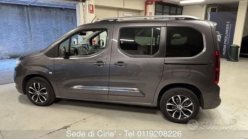 Usata Toyota Proace Verso City 101 CV (74 kW) 2021 Grigio Station wagon