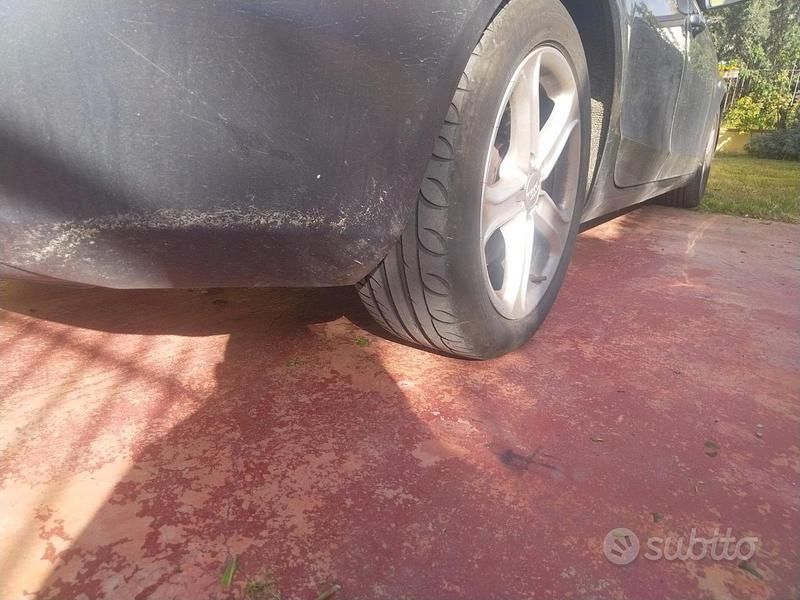 Usado Audi A4 190 CV (139 kW) 2015 Gris Familiar