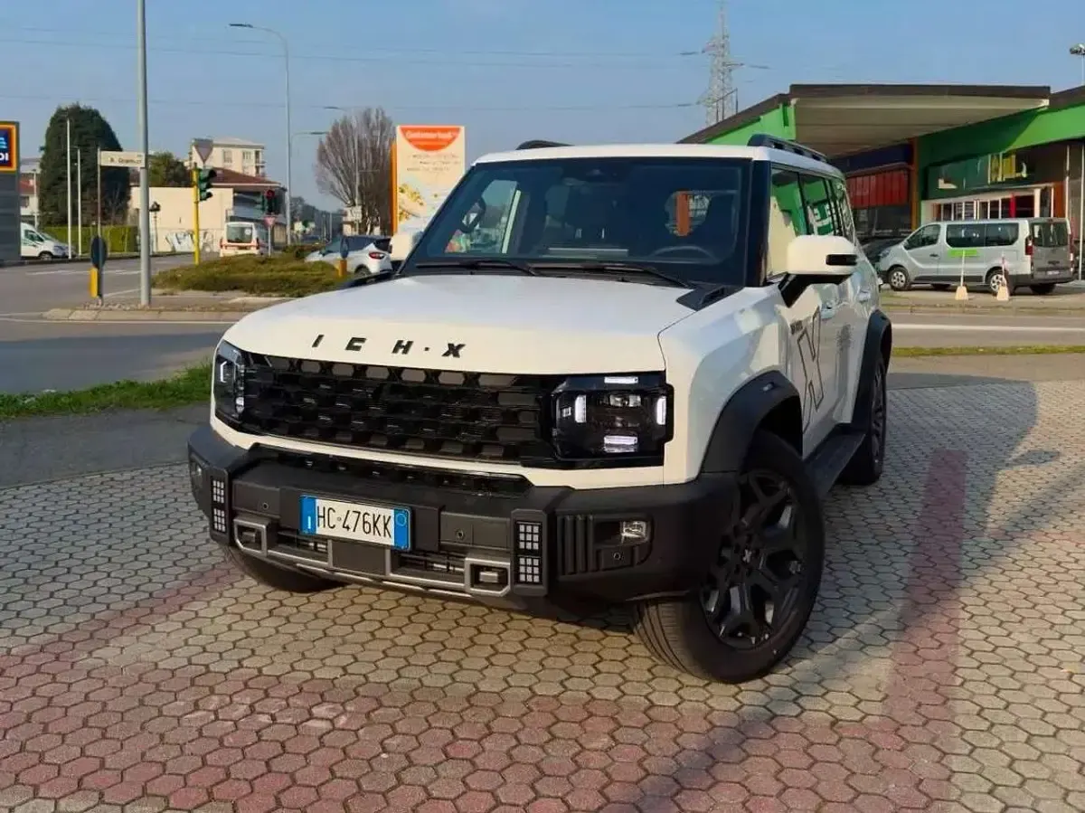 Usata ICH-X K3 238 CV (175 kW) 2026 Pearl white SUV