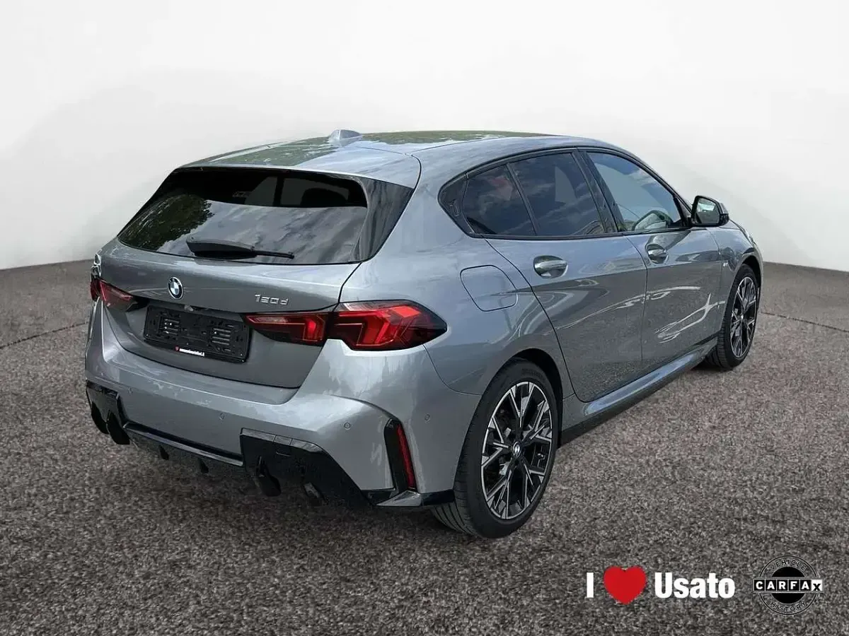 Usata BMW 120 M Sport 163 CV (119 kW) 2025 Grigio Utilitaria