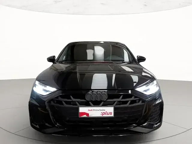 Usata Audi A3 S-Line 150 CV (110 kW) 2025 Nero mito metallizzato Berlina
