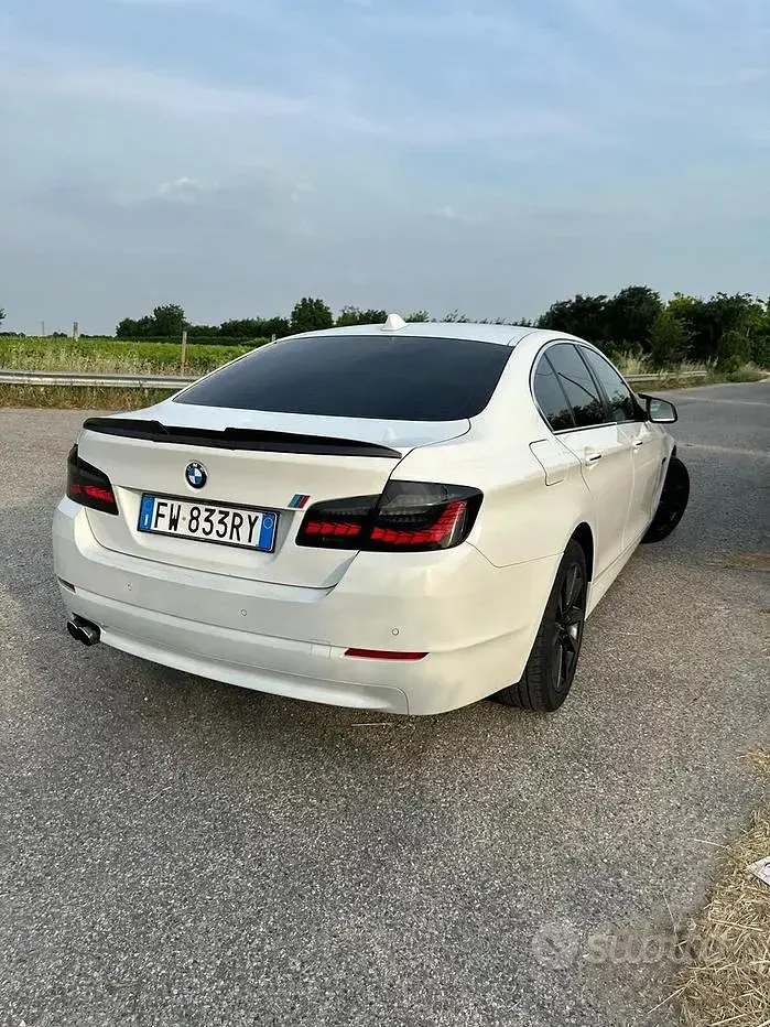 Usata BMW 520 184 CV (135 kW) 2010 Bianco Berlina