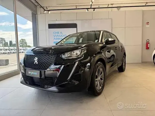 Usata Peugeot 2008 Active 110 CV (80 kW) 2021 SUV