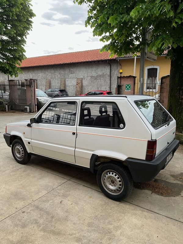 Usata Fiat Panda 33 CV (24 kW) 1991 Bianco Berlina