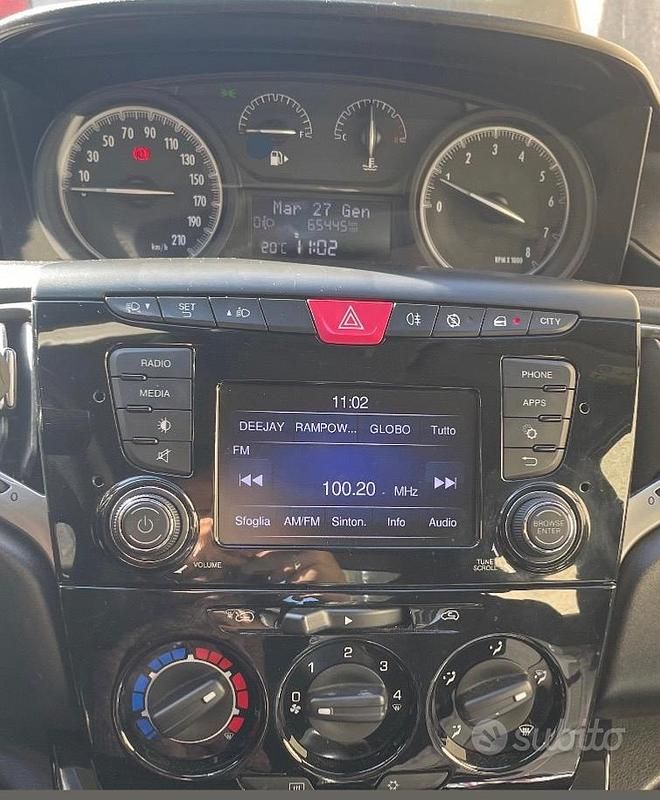 Usata Lancia Ypsilon 2019 Grigio Utilitaria