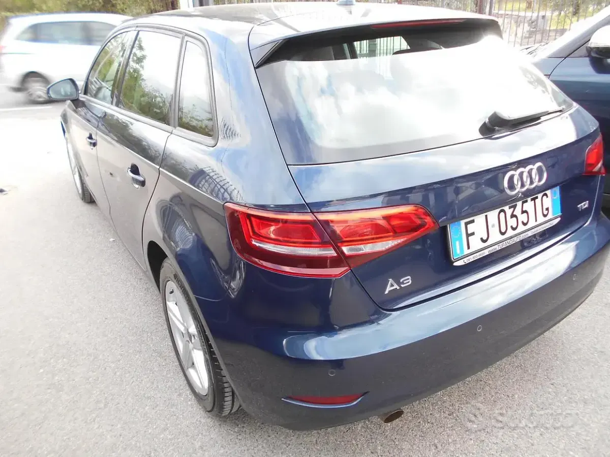 Occasion Audi A3 Sport 116 PK (85 kW) 2017 Blauw Sedan