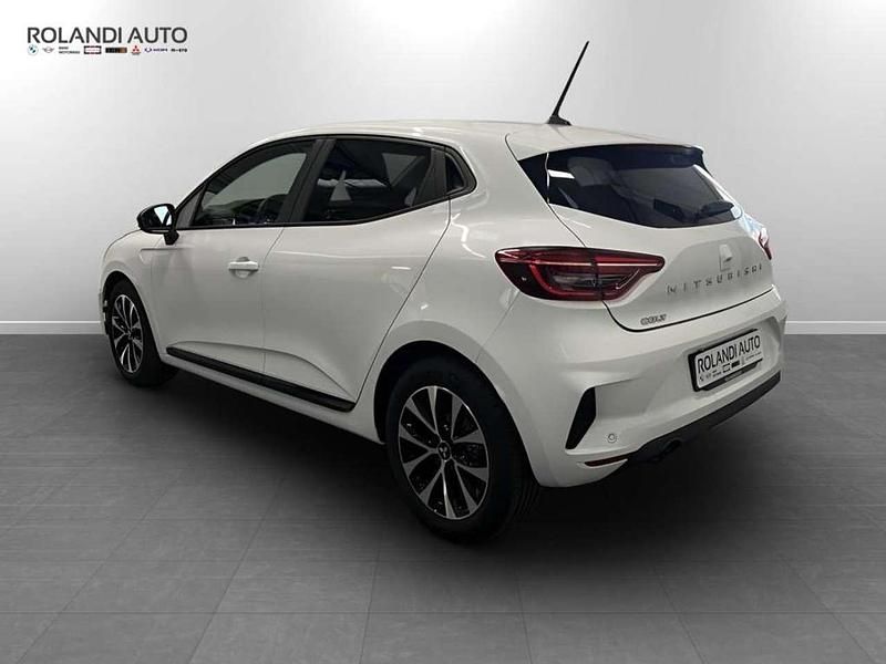 Nuova Mitsubishi Colt Invite 67 CV (49 kW) 2025 Bianco Berlina