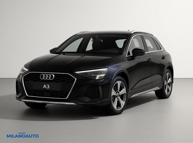 Usata Audi A3 Ambiente 150 CV (110 kW) 2024 Nero Utilitaria