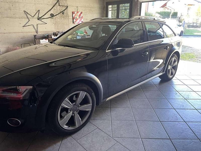 Usata Audi A4 Allroad Advanced Plus 190 CV (139 kW) 2015 Station wagon